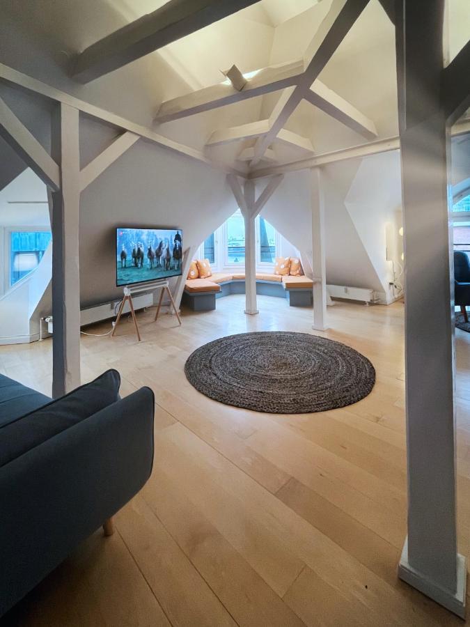 Апартаменты Loft-Panoramablick-Hafen & Elbe! Гамбург Экстерьер фото